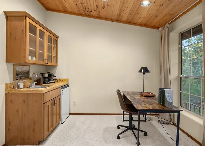 Billy Creek Luxury On The Creek - Sleeps 18! Holiday home Pinetop-Lakeside